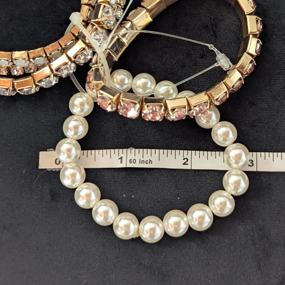 Pearl Rhinestone and Gold Crystal Bracelet Set Adjustable Stretchable Retro 90s - Picture 5 of 8